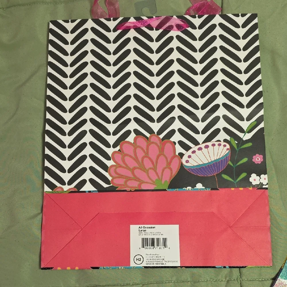 Colorful Floral & Stripe Gift Bags - Set of 15 Patterned Bags